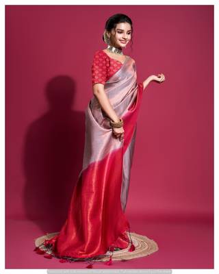 Purple silk blend Saree With Unstitched Blouse Piece 3