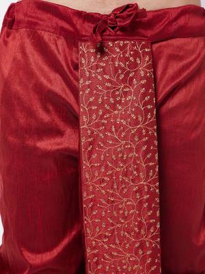 Men'S Maroon Silk Blend Embroidered Dhoti 4