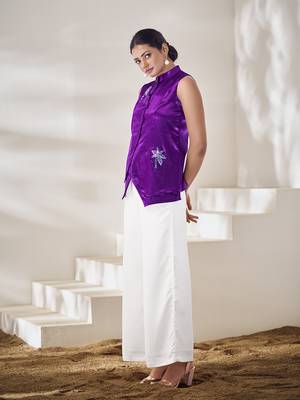 Violet sleeveless mandarin collar top 2