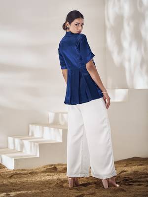 Stylish royal blue short sleeve top 3