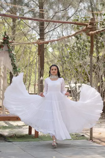 White colour georgette elegant partywear gown with dupatta