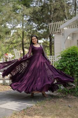 Wine colour georgette elegant partywear gown with dupatta 4