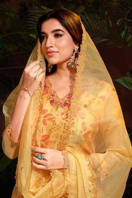 Mustard colour beautiful floral printed resham work heavy partywear salwar suit 2