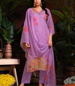 Purple ethnic floral printed resham work in organza fabric for classy looks