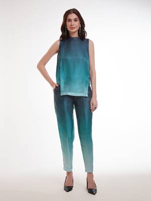 Blue gradient sleeveless pants set 1