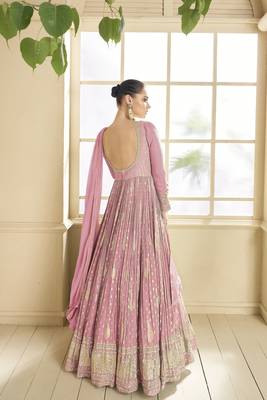 Heavy embroidery work ethnic pink colour high end wedding anarkali dress 2