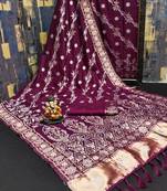 Koram Wine Dola Silk Laheriya Weaving Border And Lagdi Patta Pallu Saree With Blouse For Women 