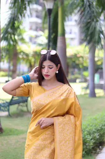 Yellow Banglori silk blend Blend Woven Saree Festive Wear