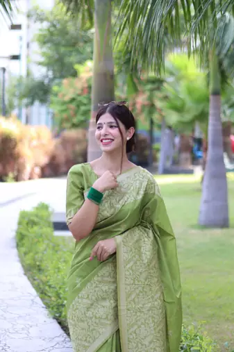 Mahendi Green Banglori silk blend Blend Woven Saree Festive Wear