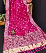 Koram Pink Dola Silk Laheriya Weaving Border And Lagdi Patta Pallu Saree With Blouse For Women