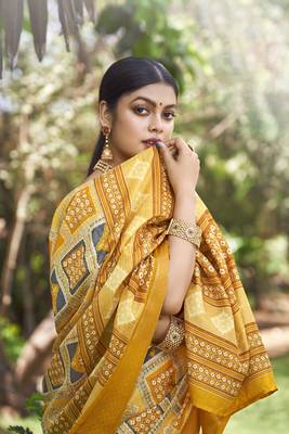 Woven Border With Printed Yellow Kalamkari silk blend Ethnic Partywear Saree 2