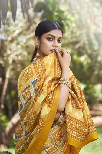 Woven Border With Printed Yellow Kalamkari silk blend Ethnic Partywear Saree