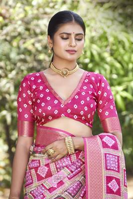 Woven Border With Printed Pink Kalamkari silk blend Ethnic Partywear Saree 3