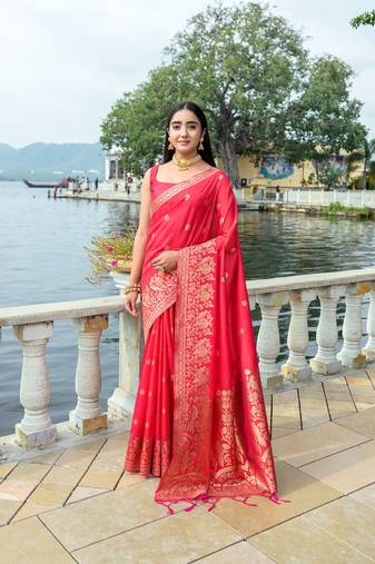 Red Premium Soft Silk Zari Woven Saree Festive Wear