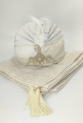 OFFWHITE WEDDING SAFA TURBAN WITH DUPATTA 1