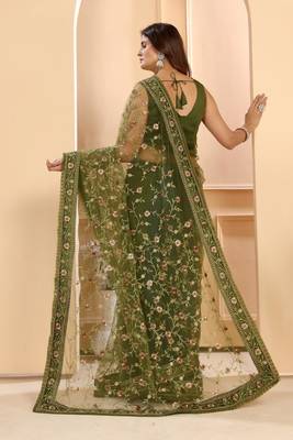 Beautiful Latest Designed Embroidered Bollywood Net Saree With Unstiched Blouse 4