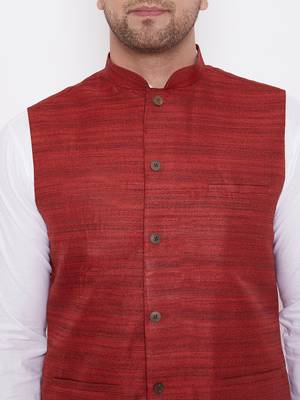 Maroon And White Cotton Blend Jacket, Kurta And Dhoti Set 4