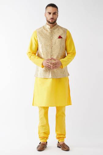 Men'S Rose Gold And Yellow Silk Blend Jacket, Kurta And Pyjama Set