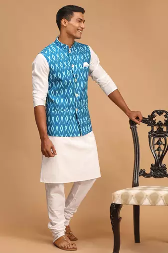 Men'S Turquoise And White Cotton Blend Jacket, Kurta And Pyjama Set