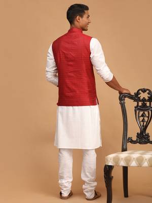 Men'S Maroon And White Cotton Blend Jacket, Kurta And Pyjama Set 3