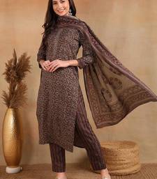 women grey rayon blend ethnic motifs printed straight kurta trousers with dupatta