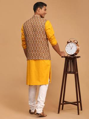 Mustard, Green And White Cotton Blend Jacket, Kurta And Pyjama Set 3