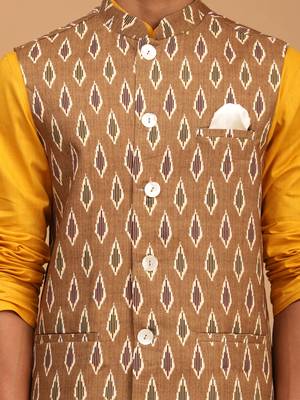 Mustard, Green And White Cotton Blend Jacket, Kurta And Pyjama Set 4