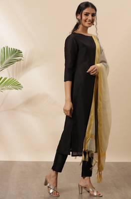 Black Silk Plain A-Line Kurta Trouser Set with Dupatta 4