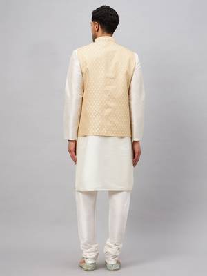 Men'S Cream Silk Blend Jacket, Kurta And Pyjama Set 3