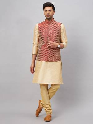 Gold Silk Blend Jacket, Kurta And Pyjama Set 1