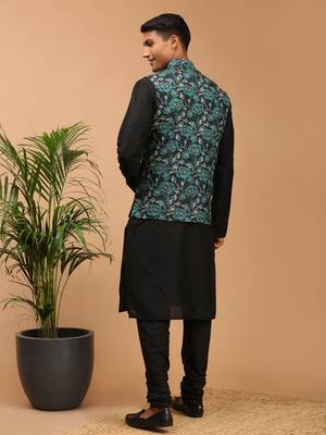 Green And Black Viscose Jacket, Kurta And Pyjama Set 3