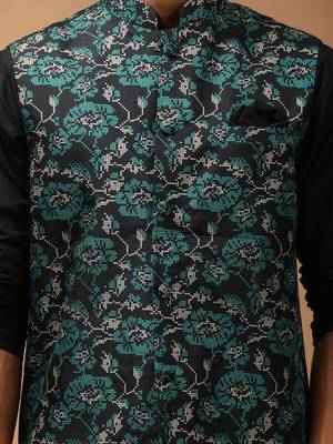 Green And Black Viscose Jacket, Kurta And Pyjama Set 4