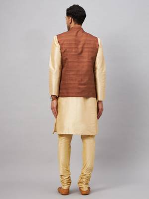 Brown And Gold Silk Blend Jacket, Kurta And Pyjama Set 3