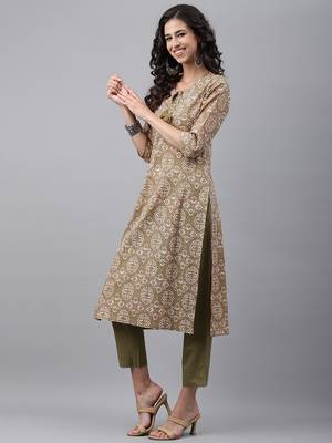 Janasya women's olive green cotton ethnic motifs block print kurta with pant and dupatta 4