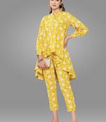 Janasya women's mustard cotton cambric floral print tunic with pant