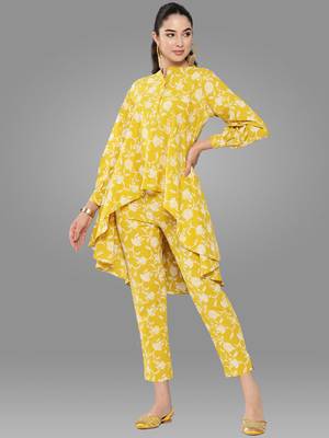 Janasya women's mustard cotton cambric floral print tunic with pant 2
