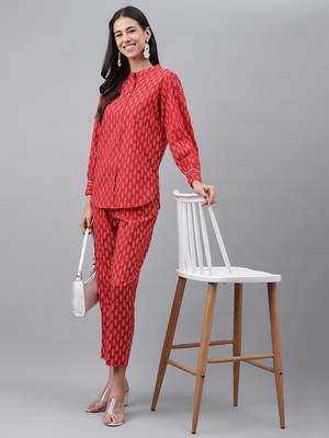 Janasya women's red cotton cambric ethnic motifs top with pant 2