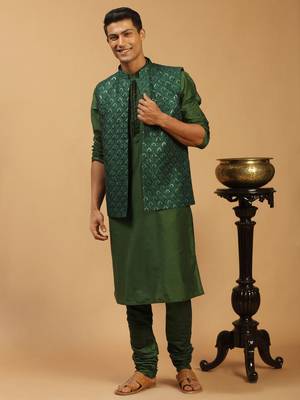 Green Silk Blend Jacket, Kurta & Pyjama 2