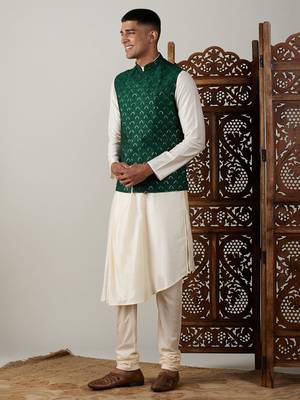 Cream And Green Cotton Blend Jacket, Kurta & Pyjama 2