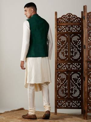 Cream And Green Cotton Blend Jacket, Kurta & Pyjama 3
