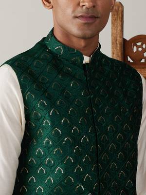 Cream And Green Cotton Blend Jacket, Kurta & Pyjama 4