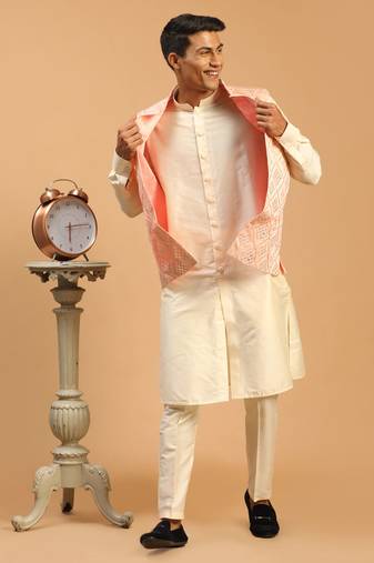 Men'S Onion Pink And Cream Viscose Jacket, Kurta And Pyjama Set
