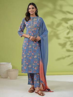 Janasya women's blue cotton floral straight kurta set 3