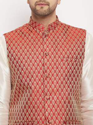 Cream And Maroon Silk Blend Jacket, Kurta And Pyjama Set 4