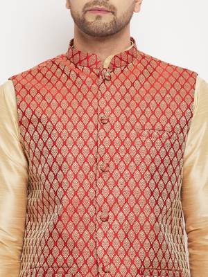 Maroon And Gold Silk Blend Jacket, Kurta And Pyjama Set 4
