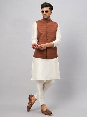 Men'S Cream And Coffee Silk Blend Jacket, Kurta And Pyjama Set 2