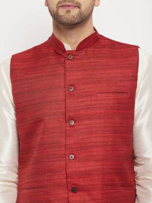 Cream And Maroon Silk Blend Jacket, Kurta And Pyjama Set 4