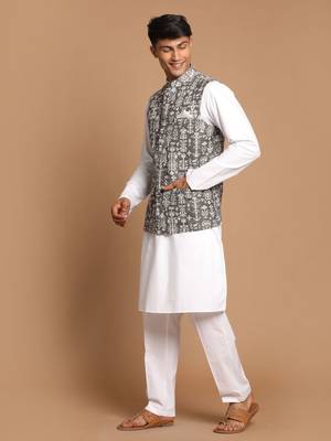 Green And White Pure Cotton Jacket, Kurta And Pyjama Set 2