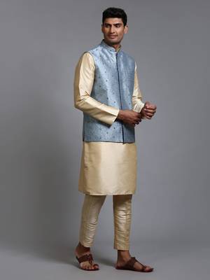 Grey And Gold Silk Blend Jacket, Kurta And Pyjama Set 2