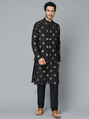 Men'S Black Cotton Blend Jacket, Kurta And Pyjama Set 3
